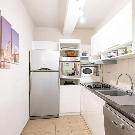Holiday home Lovely In With Outdoor Swimming Pool *